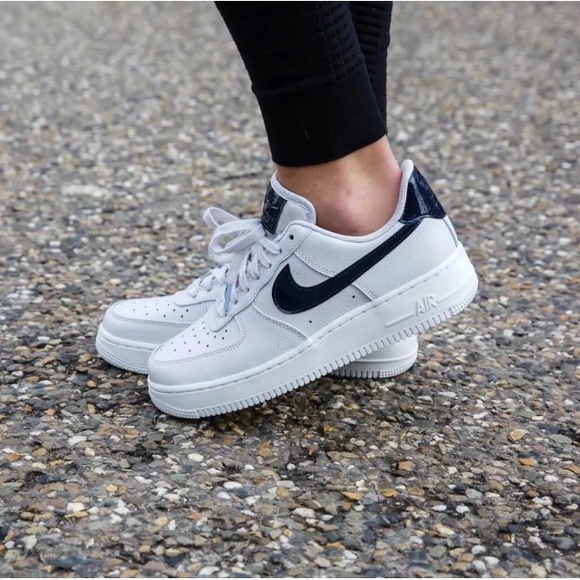 Women\u0027s Nike Air Force 1 \u201807 Vast Grey Sneakers NWT